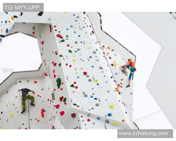 武汉攀岩队的灵活性揭秘：挑战极限与团队合作的完美结合